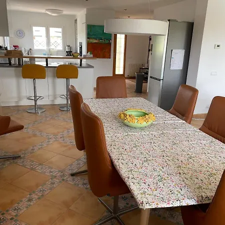 Schoenes Casa Caesar Mit Grossem Pool Holiday home Urbanicacion ses palmeres