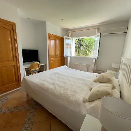 Holiday home Schoenes Casa Caesar Mit Grossem Pool Urbanicacion ses palmeres
