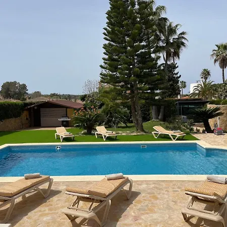 Schoenes Casa Caesar Mit Grossem Pool *